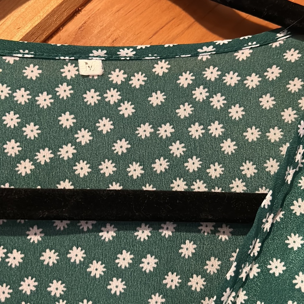 Green white dot Bohemia ruffle wrap maxi dress - Picture 6 of 9